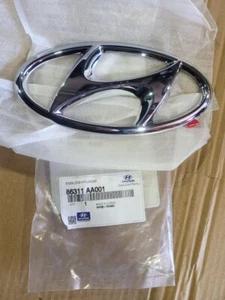 FRONT Bumper Emblem Badge Logo H GENUINE 86311AA001 Hyundai Elantra 2021-2023 - Bild 1 von 1