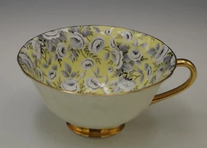 SHELLEY BONE CHINA TAPESTRY ROSE YELLOW TEACUP OLEANDER SHAPE VINTAGE 1940's - Picture 1 of 9
