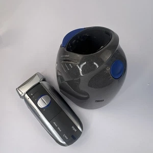 Braun Series 8000 360 8985 Shaver Razor w/ Cleaning Dock for 8975 8995 8585 READ - Picture 1 of 14