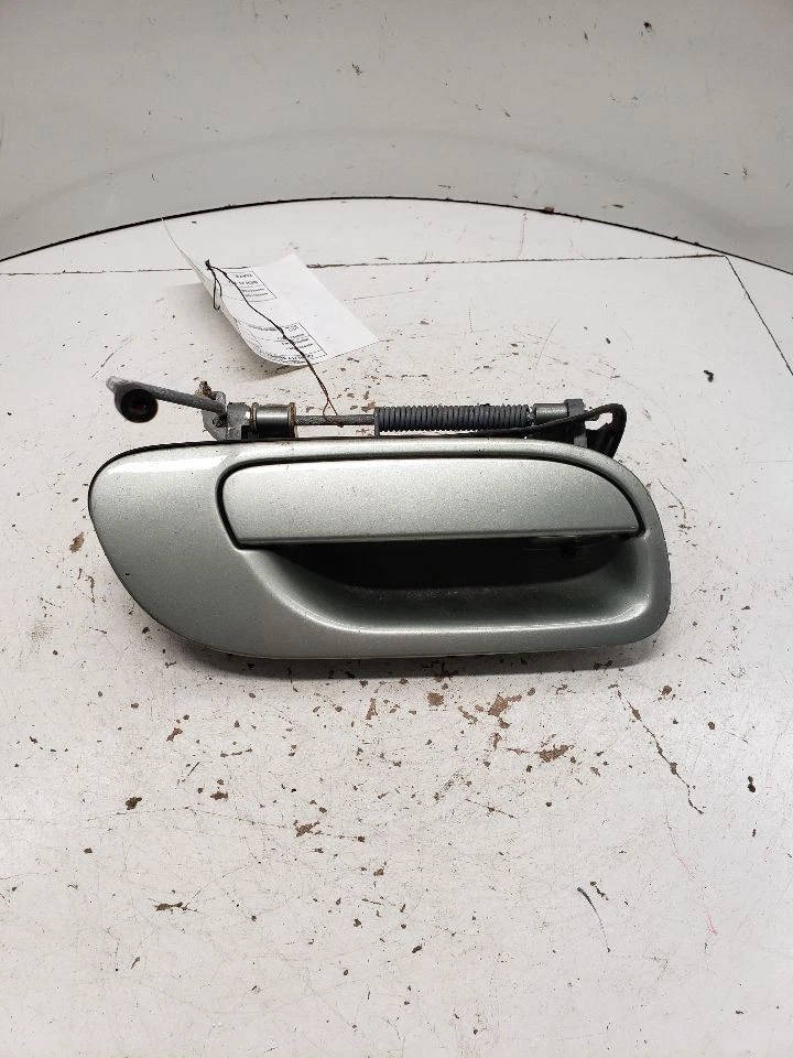 Manija de puerta de pasajero exterior S60 puerta compatible con 01-09 VOLVO 60 SERIES 1381032 Foto 1 de 4
