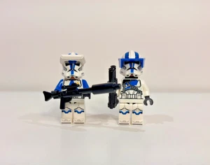 LEGO Star Wars 501st Clone Troopers Lot of 2 Minifigures – Authentic w/ Weapons - Picture 1 of 5