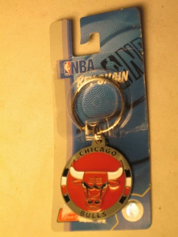 CHICAGO BULLS NBA Key Chain Sculpted Team Logo Hand Painted Detail Official UPI Cover