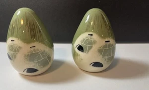 VTG Matthew Adams Alaska UFO's Teardrop 1950s Salt & Pepper Shakers Signed MCM - Picture 1 of 10