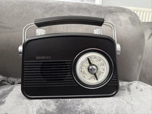 Goodmans Revive AM/FM Radio Mains or Battery Powered Cream/blk - Picture 1 of 6