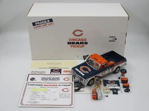 1972 Chicago Bears Pickup Chevy Cheyenne 1:24 Diecast Car - Danbury Mint + Title - Picture 1 of 18