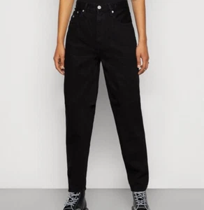 Tommy Jeans MOM ULTRA HIGH RISE JEAN TAPERED - Relaxed fit jeans - denim black - Picture 1 of 6