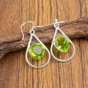 Green Peridot Gemstone 925 Sterling Silver Earrings Handmade Fine Jewelry Gift - Picture 1 of 3