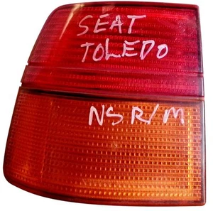- Luz trasera lateral SEAT TOLEDO Mk1 1991-1999 (J a W-Reg) pasajero (cerca) - - Imagen 1 de 1