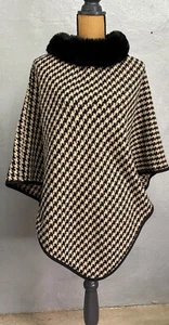 Damen Pull-Over Cape Hahnentritt schwarz/hellbraun Einheitsgröße Fellkragen - Bild 1 von 8