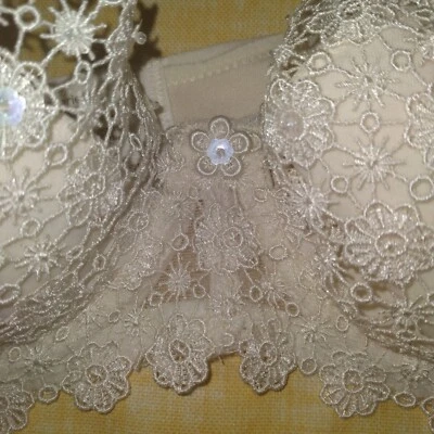 Sexy Lindo Sujetador Ambrielle Para Mujer con Aros Acolchado Floral en Marfil Correas Talla 36B Foto 1 de 4