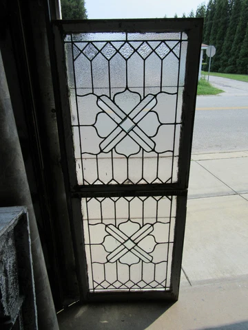 ~ ANTIQUE STAINED GLASS WINDOWS DOUBLE HUNG TOP & BOTTOM ~ SALVAGE ~ Cover