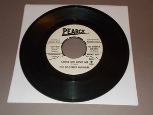 TUCSON, AZ GARAGE OBSCURE THE BO-STREET RUNNERS PEARCE-5808 NM - 45 U/MIN - Bild 1 von 2