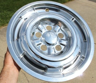 1964 1965 1966 1967 Mercury Comet Cyclone Marauder "trasero" 14" tapacubos cubierta de rueda Foto 1 de 4