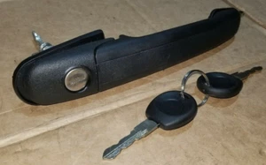 SEAT ALHAMBRA MK1 MK2 FRONT OUTER DOOR HANDLE WITH KEY LOCK BARREL WITH 2 KEY - Picture 1 of 12