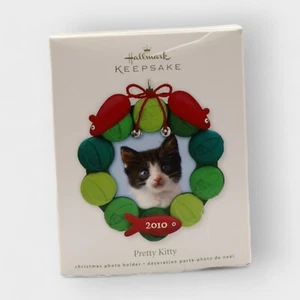 Hallmark Keepsake Pretty Kitty 2010 Weihnachtsfoto Halter - Bild 1 von 6
