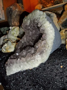 10 lb Amethyst Geode Exceptional and Beautiful Large - Bild 1 von 12