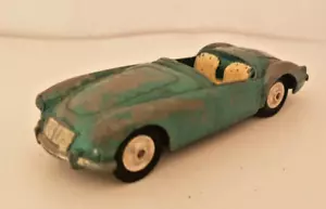 1960 CORGI TOYS 302 M.G.A SPORTS CAR 1/43 SCALE MADE IN GT BRITAIN Vintage model - Picture 1 of 10