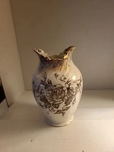 Humphreys Brothers Rose Tunstall Vase - Picture 1 of 4