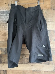 Canari Radhose Herren groß schwarz sportlich leicht Reißverschlusstasche gefüttert - Bild 1 von 4