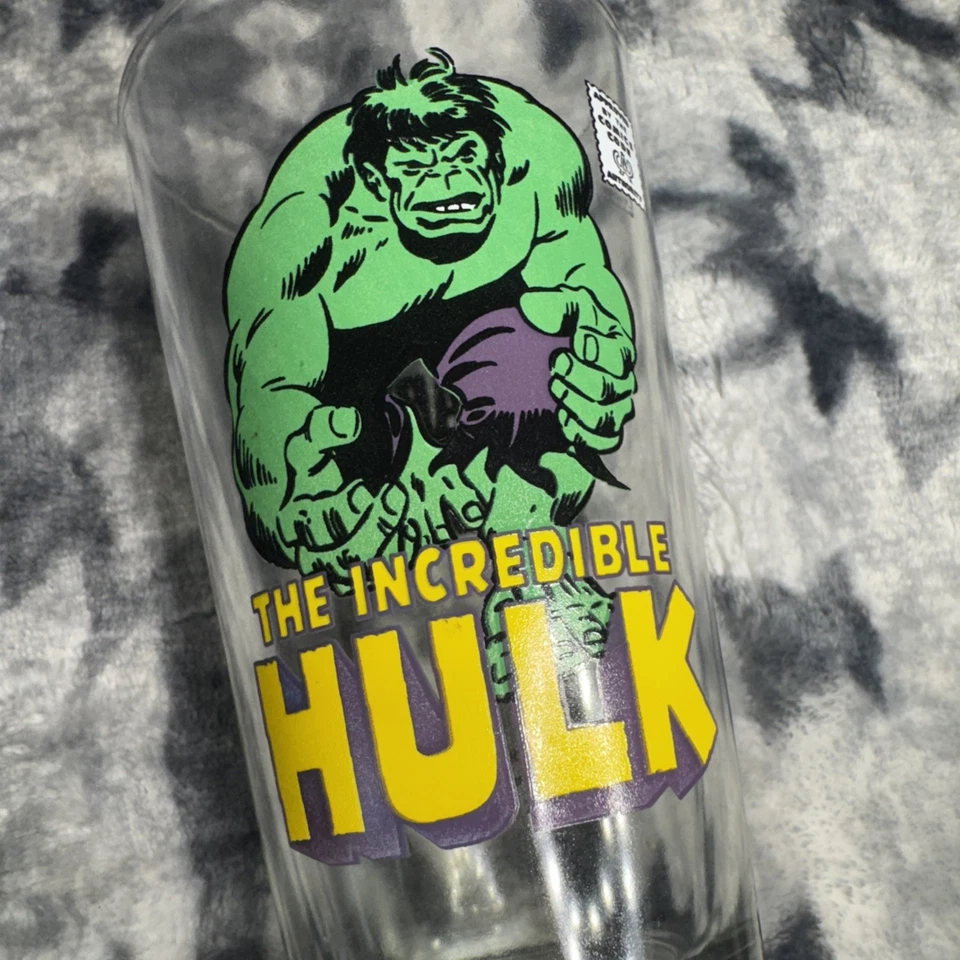 Incredible Hulk Marvel Glass 2010 pinta 16 oz taza de coleccionista de superhéroes Foto 1 de 4