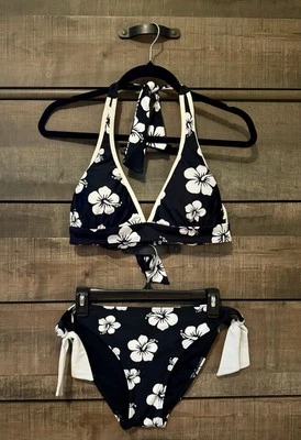 Hibisco feminino Disney World Parks Store tamanho XL 2 peças. Maiô biquíni 16 18 - Imagem 1 de 4