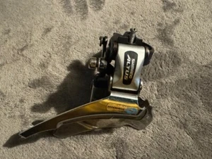 Desviador delantero Shimano Altus FD-M311 triple, doble tracción (E4) - Imagen 1 de 4