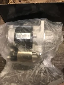 Carquest starter model:72-18010N New And Sealed - Picture 1 of 4