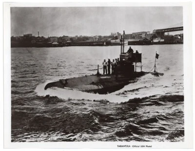 1909 US Navy Submarine B-3 SS-12 USS Tarantula in New York Harbor Vintage Photo - Image 1 of 2