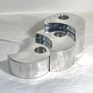 Juego de 3 candelabros de luna creciente Nambe 1993 de colección Neil Cohen cromado - Imagen 1 de 14