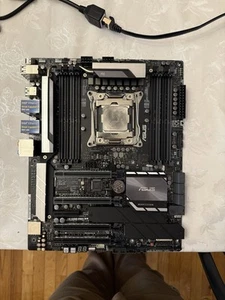 READ Asus WS X299 PRO/SE Motherboard Intel Core I9-7980XE - Picture 1 of 7