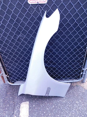 2009-2015 BMW 750i 750Li Front Passenger Side Fender 09-15  Foto 1 de 4