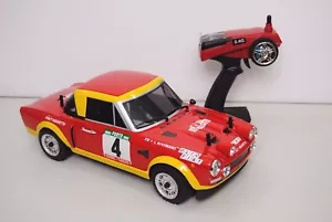 EZRL124 Automodello Elettrico 4x4 The Rally Legends Fiat 124 ABARTH RALLY 1975 - Foto 1 di 8