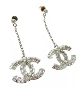 CHANEL CC Logos Rhinestone Drop Stud Earrings Silver Tone Auth D-n1121 - Picture 1 of 5