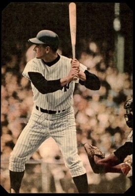 Roger Maris Signed Magazine Photo Auto Autograph JSA - Image 1 of 2