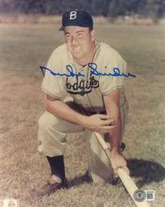 DUKE SNIDER SIGNED AUTOGRAPHED 8x10 PHOTO BROOKLYN DODGERS LEGEND BECKETT BAS - Picture 1 of 2