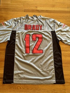 Tom Brady New England Patriots Nike Silver Gray NFL Football Jersey - Picture 1 of 7