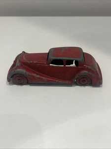 VINTAGE CRESCENT TOYS n°800 JAGUAR SALOON RED 1945/46 - Picture 1 of 6