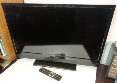 Insignia NS-32D120A13 32 in LED TV 720p HDMI Flat Screen TV with Remote & Stand - Image 1 of 4