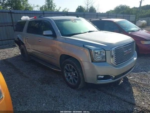 2015 GMC Yukon XL Fuse Box 4WD 6.20L OEM Used 186K Miles - Stock #091886 - Picture 1 of 14