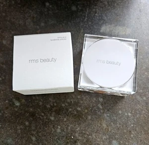 rms beauty Living Glow Face & Body Powder 11 g / 0.38 oz Golden Champagne NIB! - Picture 1 of 6