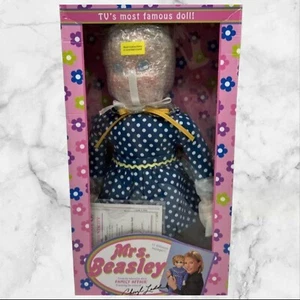 VTG Talking Mrs Beasley DOLL RARE! Collectible Family Affair 2000 Works New - Picture 1 of 19