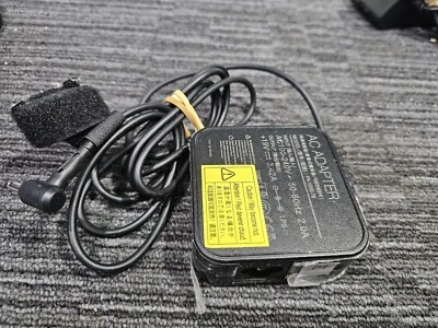 P319 ASUS PA-1650-78 Power Supply Charger, 65W, 19V 3.42A, 5.5x2.6mm Barrel - Image 1 of 4