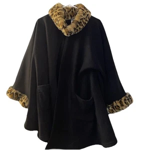 Women’s Cape Poncho Black Fleece Brown Leopard Animal Faux Fur Collar Cuffs - Picture 1 of 11
