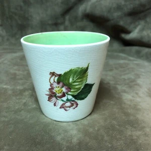 Vintage Wade Art Pottery England Mini/Small Size Flower Pot Vase w/BlackBerry - Picture 1 of 4