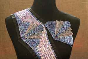 Two Vintage Art Deco–Style Hand-Beaded Sewing Appliqués – Fan Motif Set - Picture 1 of 9