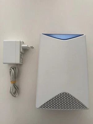 NETGEAR Orbi Pro SRR60 AC3000 Tri-Band Mesh Wi-Fi 5 Router - Bild 1 von 2