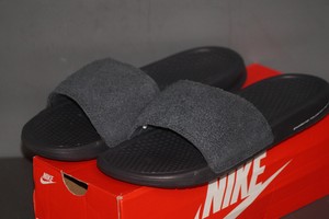 sandal nike solarsoft