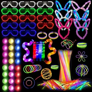 150 PCS LED Light Up Toy Party Favors,Glow Party Supplies with 100Pcs Glow St... - Picture 1 of 6