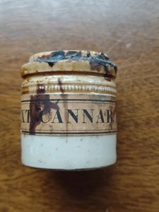 Antica bottiglia ceramica farmacia estratto cannabis indica farmacia rara con sughero - Foto 1 di 7