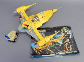 LEGO Star Wars Naboo Fighter 7141 Complete W Minifigures Set 1999